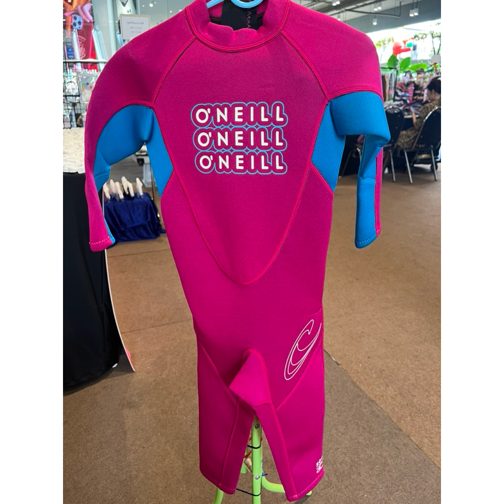 O’Neill ชุดว่ายน้ำ มือสอง