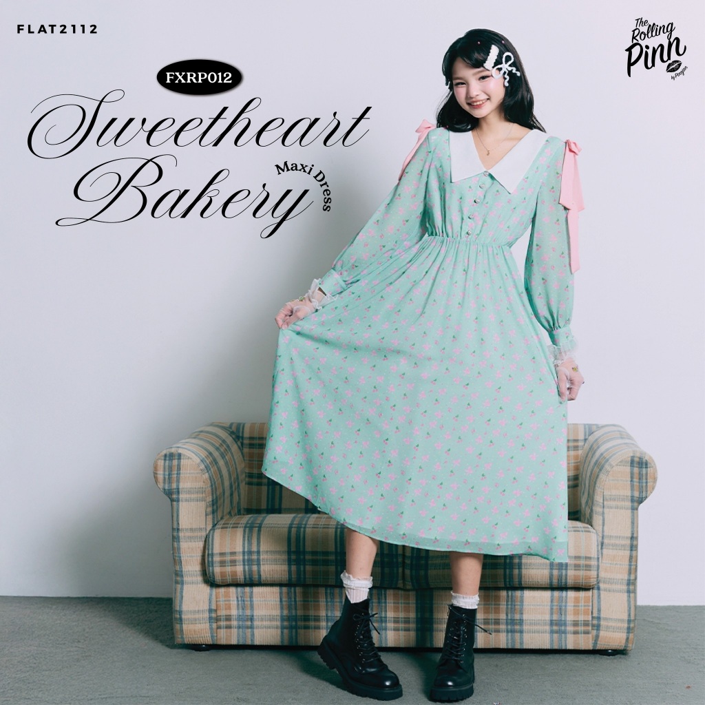 FLAT2112 : SWEETHEART BAKERY MAXI DRESS เดรสยาวสีเขียวมิ้นต์ลายดอก คอปกขาวทรงแหลม แขนยาวแต่งริบบิ้นไหล่ (FXRP012)