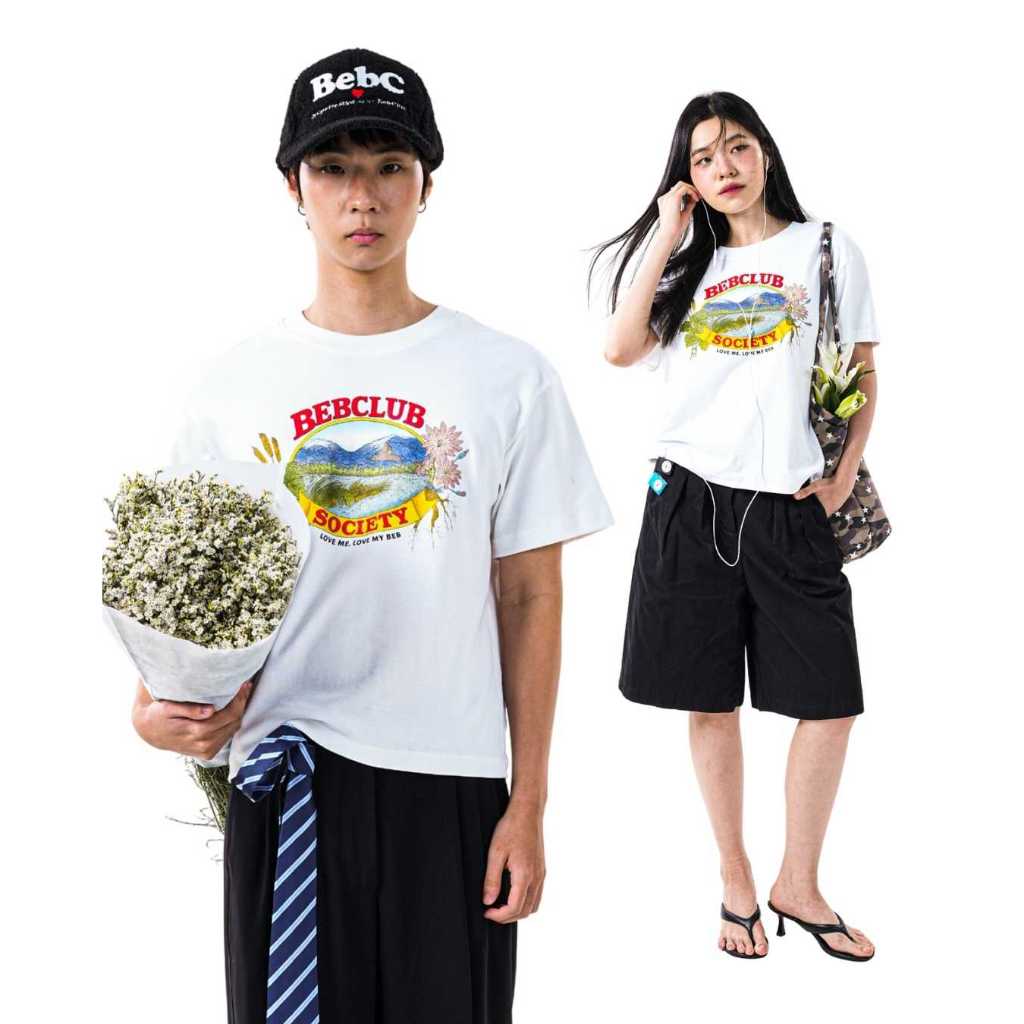 BEB CLUB 25 HOLIDAY WHITE BOXY TEE เสื้อยืดสีขาวทรงบ็อกซี่เบ็บคลับ 25 holiday