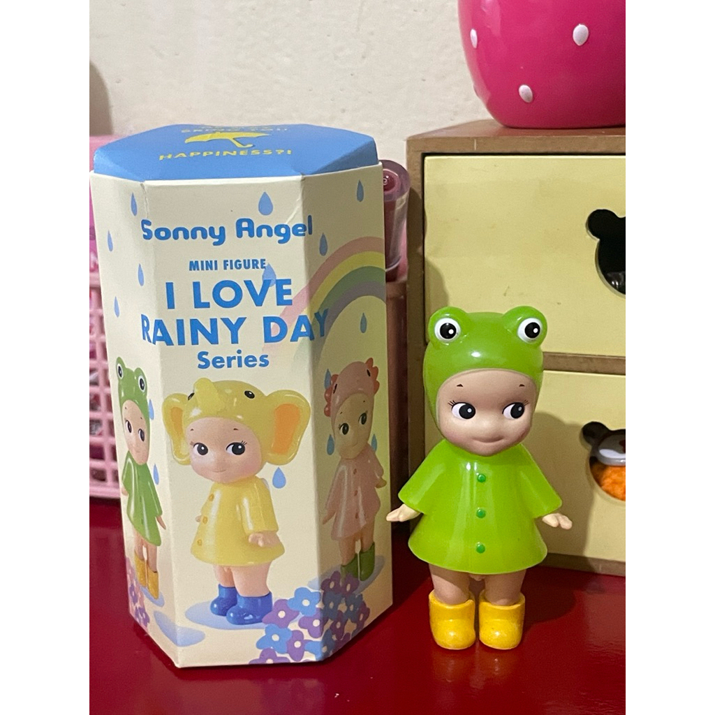 ส่งต่อ Sonny angel  คอล I love rainy day series