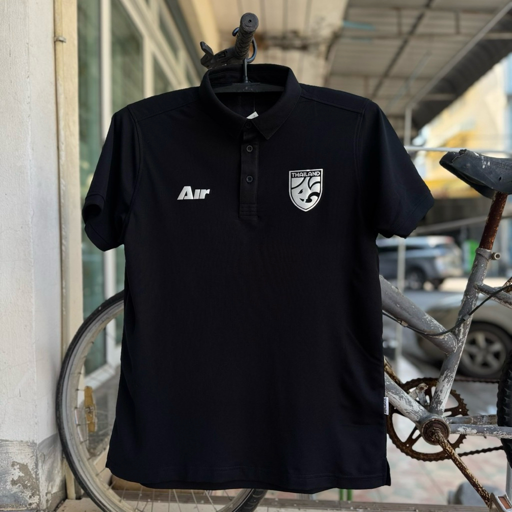 เสื้อโปโลแขนสั้น ทีมชาติไทย เนื้อเบา สวมใส่สบาย ระบายอากาศได้ดี ใส่ได้ทั้งชาย-หญิง มี 6 สี ดีไซน์ Air+ช้างเงิน