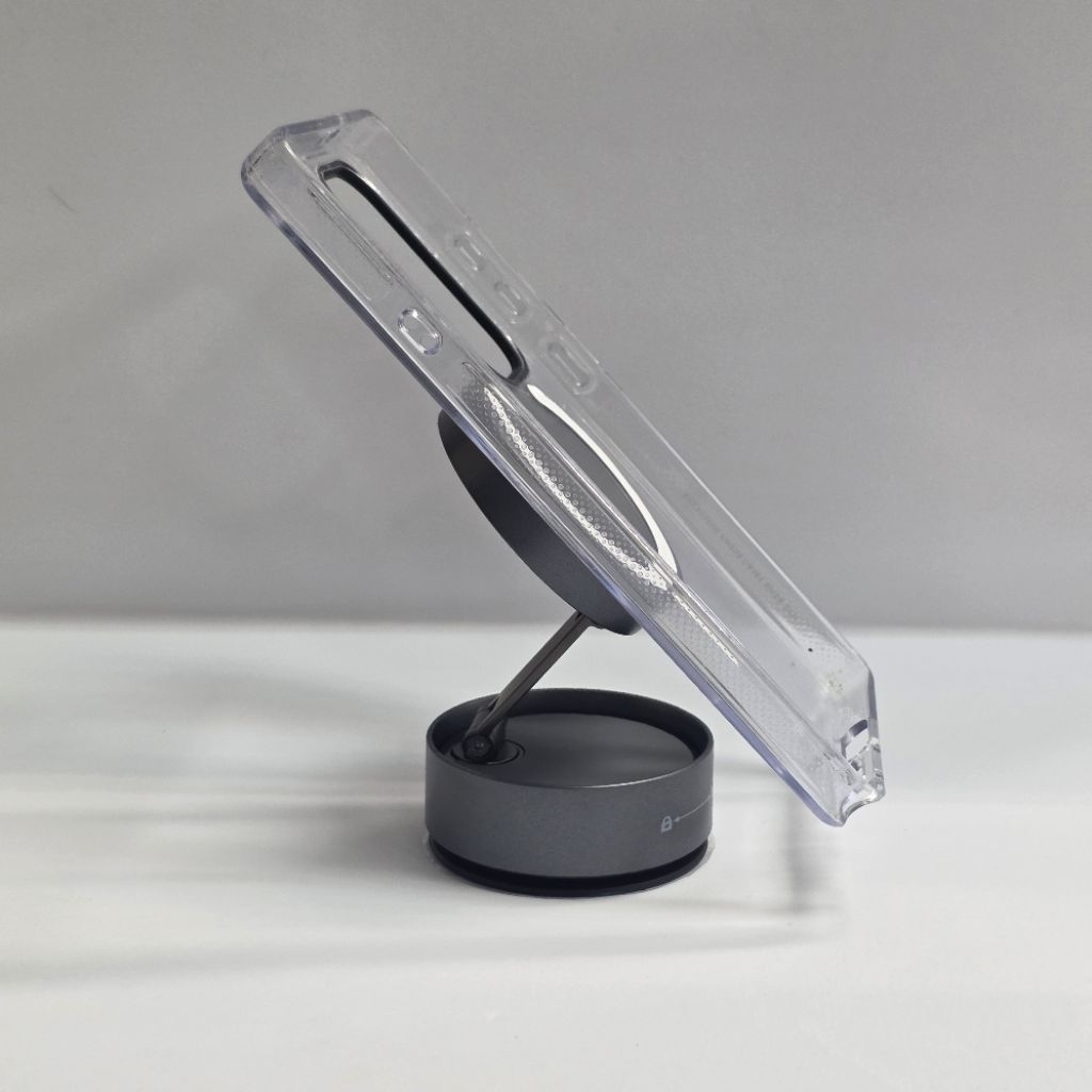 Q12 ที่ตั้งโทรศัพท์ ใช้แม่เหล็กดูด