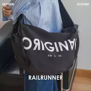 KIM&CO. ORIGINAL - RAILRUNNER CARGO BAG(KCBT008) กระเป๋า Crossbody Bag มี 4 สี ผ้าสะท้อนน้ำ