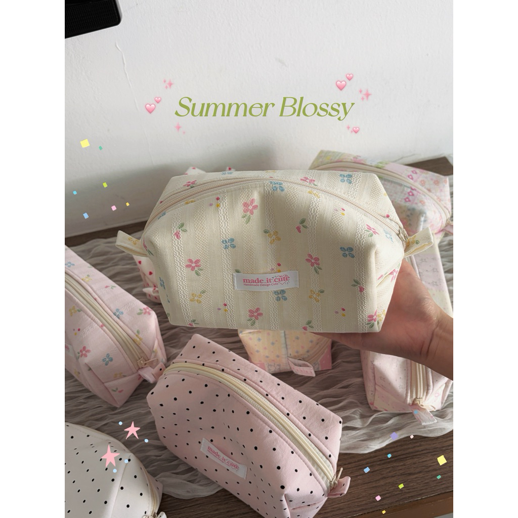 SUMMER BLOSSY กระเป๋าเครื่องสำอางแฮนด์เมด – โปรปัง
