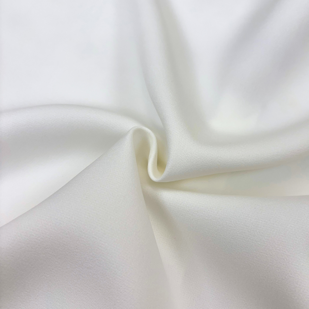 Glucoat | [U702] เสื้อแขนสั้นสีขาว ผ้าเปเป้ พิมพ์ลายดอกไม้ คอปกเเต่งฉลุสีชมพู กระดุมใช้งานได้จริง - รูปที่ 3