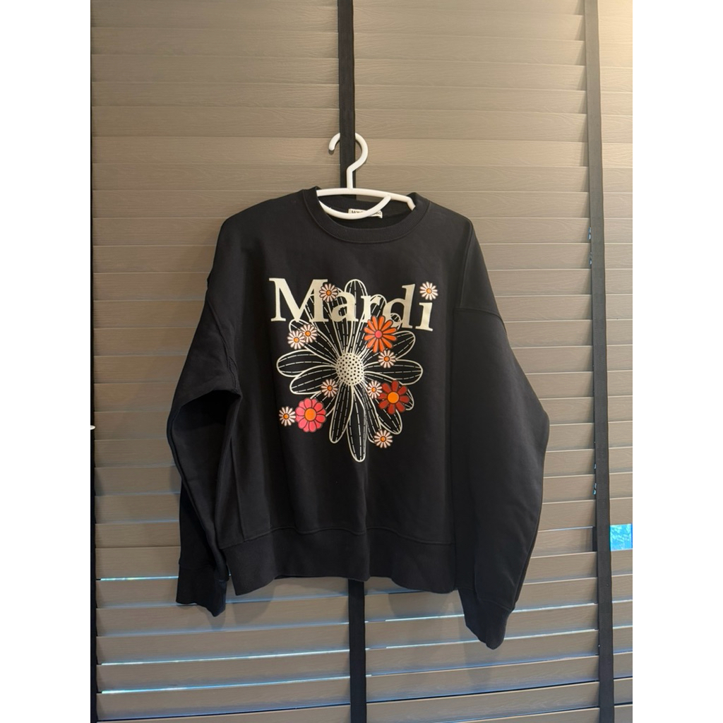 เสื้อสเวตเตอร์ แบรนด์ mardi mercredi freesize ป้ายแท๊กครบ