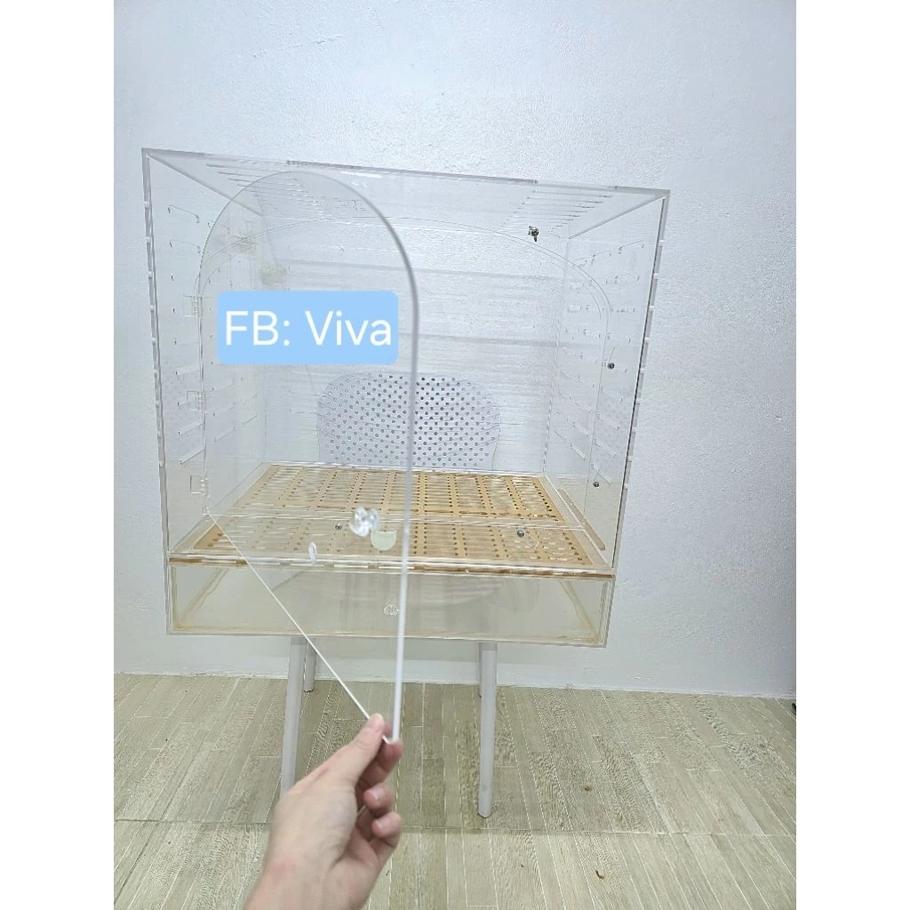 กรงอะคริลิคมือสองสีใส60*50*60 มีค่าจัดส่งอ่านรายละเอียดด้านล่าง หรือทักถาม
