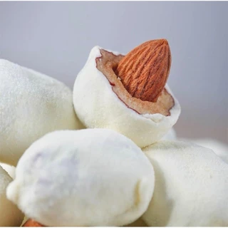 kondee พุทรา 2 สหาย สอดไส้นมชีสเม็ดมะม่วงหิมพานต์และอัลมอนด์(ถุงละ 500g)พร้อมส่งในไทย อิ่มอร่อย by wm