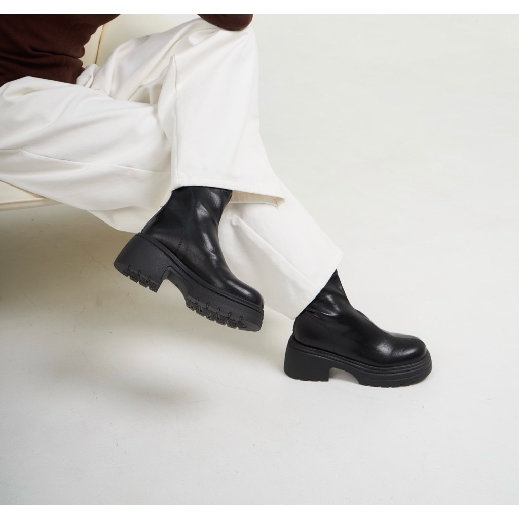 wilana shoes  บูทสั้น Z-6