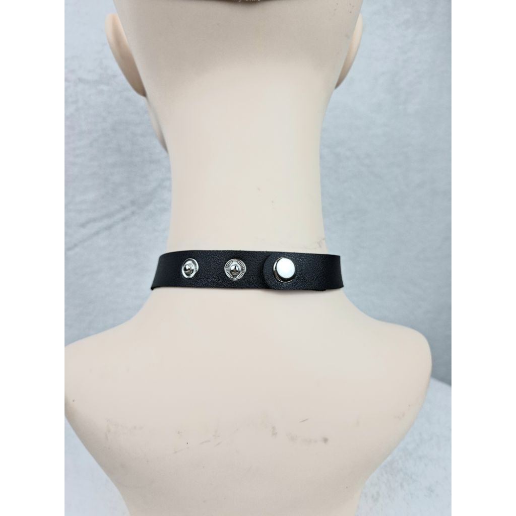 (พร้อมส่งจากกทม.)โชกเกอร์หนังจี้หัวใจกางเขน - รูปที่ 2