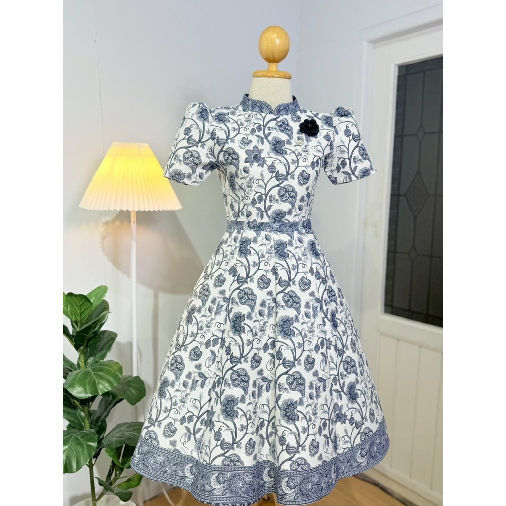 เดรสผ้าปาเต๊ะ  อัดซับผ้ากาวอย่างดี  🎀กระโปรงทรงย้วย 8 ชิ้น 🎀งานตัดเกรดพรีเมี่ยม ใส่สบาย ไม่ยืดไม่ย้วย  สีไม่ตก