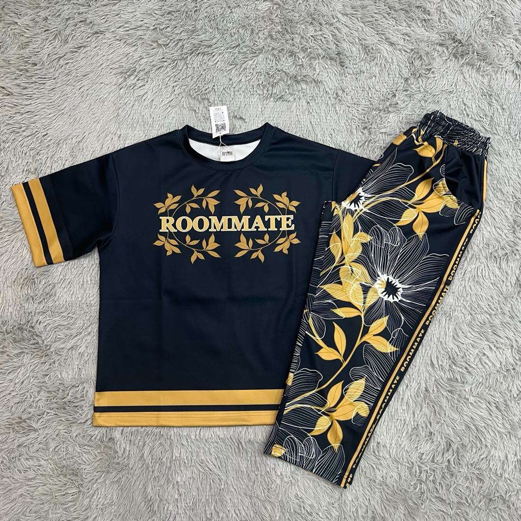 ชุดเซ็ท เสื้อแขนสั้น + กางเกง ขา 9 ส่วน ผ้าสกูบ้า ขนาดฟรีไซส์ มีหลายแบบให้เลือก