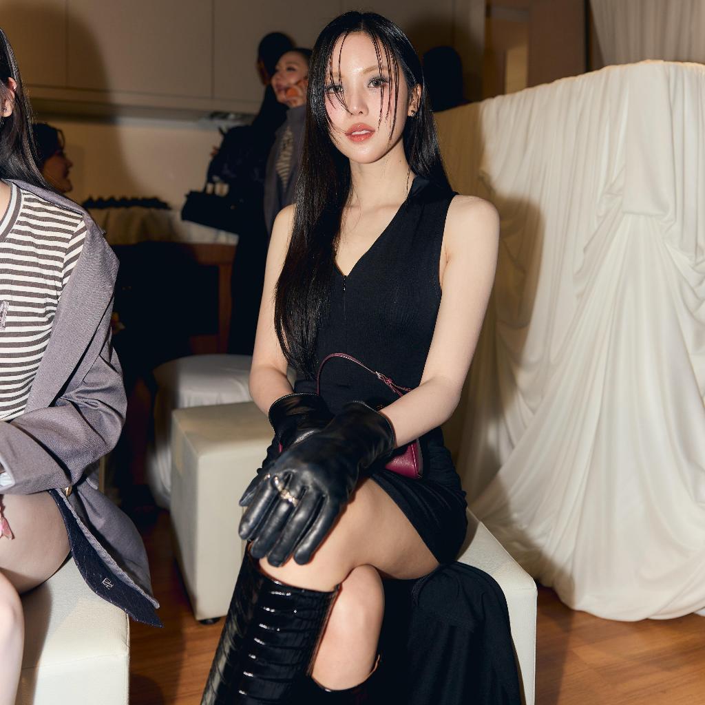 Atipashop - Civelle Zip Dress เดรสยาวผู้หญิงแขนกุด