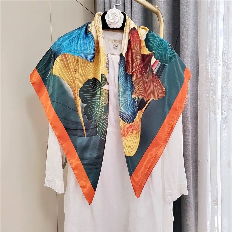 ผ้าคลุมไหล่ซาติน(ขนาด 90*90CM)  ‼️พร้อมส่งที่ไทย‼️ ราคา ถูกที่สุด ดีลบีเคเค แกลเลอรีภาพที่ 2