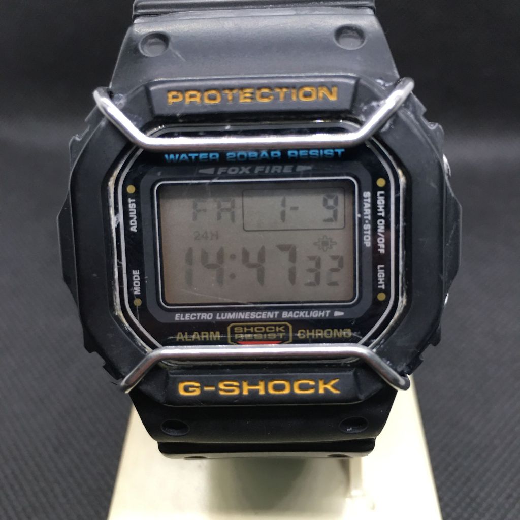 Casio G-Shock DW-5600E นาฬิกาดิจิทัล สีดำ ของแท้ มือสอง
