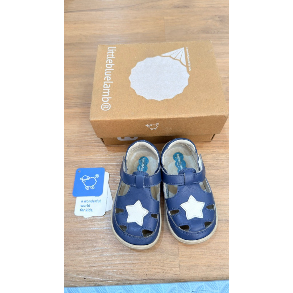 รองเท้าเด็ก  LBL Size 5 (LittleBlueLamb)