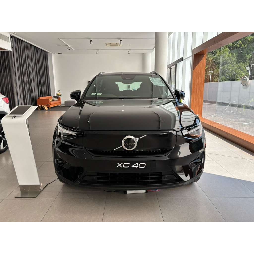 VOLVO.XC40.TWINMOTOR
