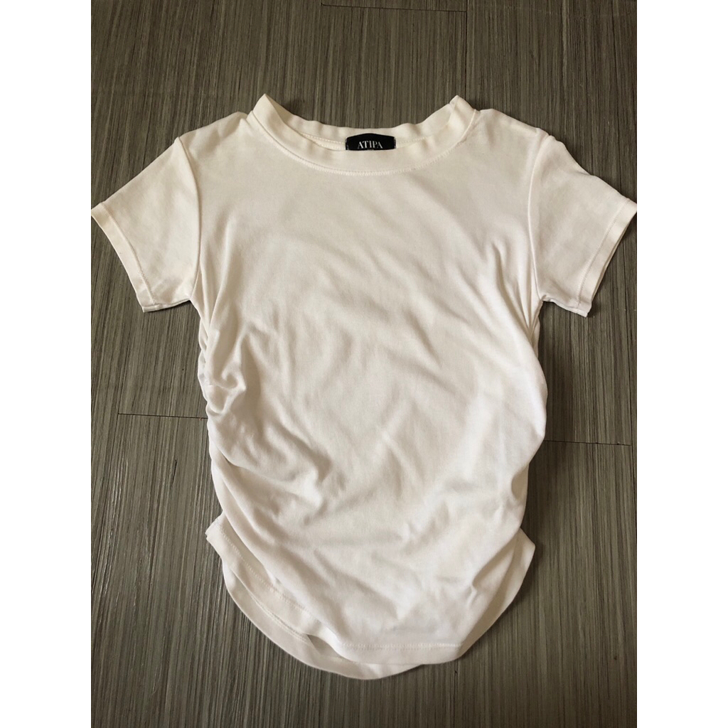 เสื้อยืดapita size s
