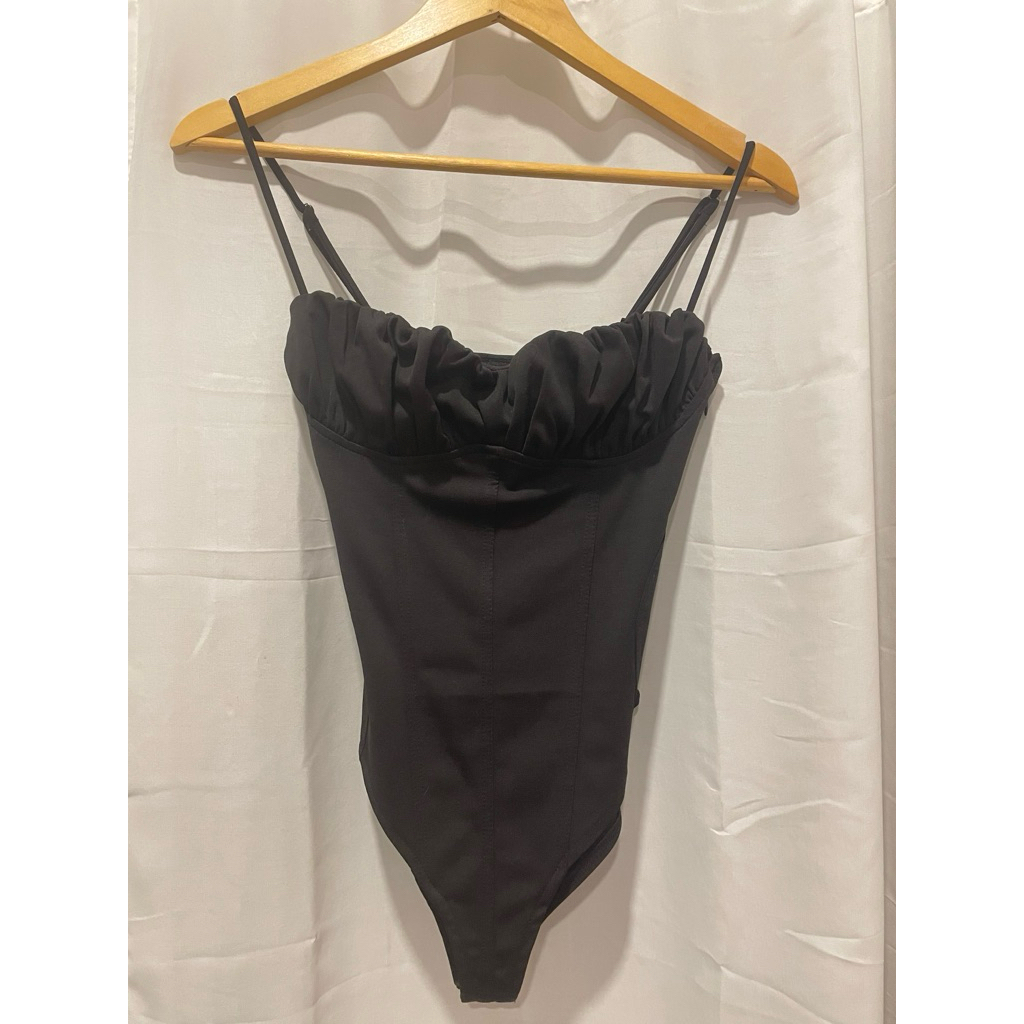 intuon bodysuite สีดำ