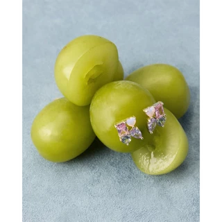 Julys - bridal stud earrings