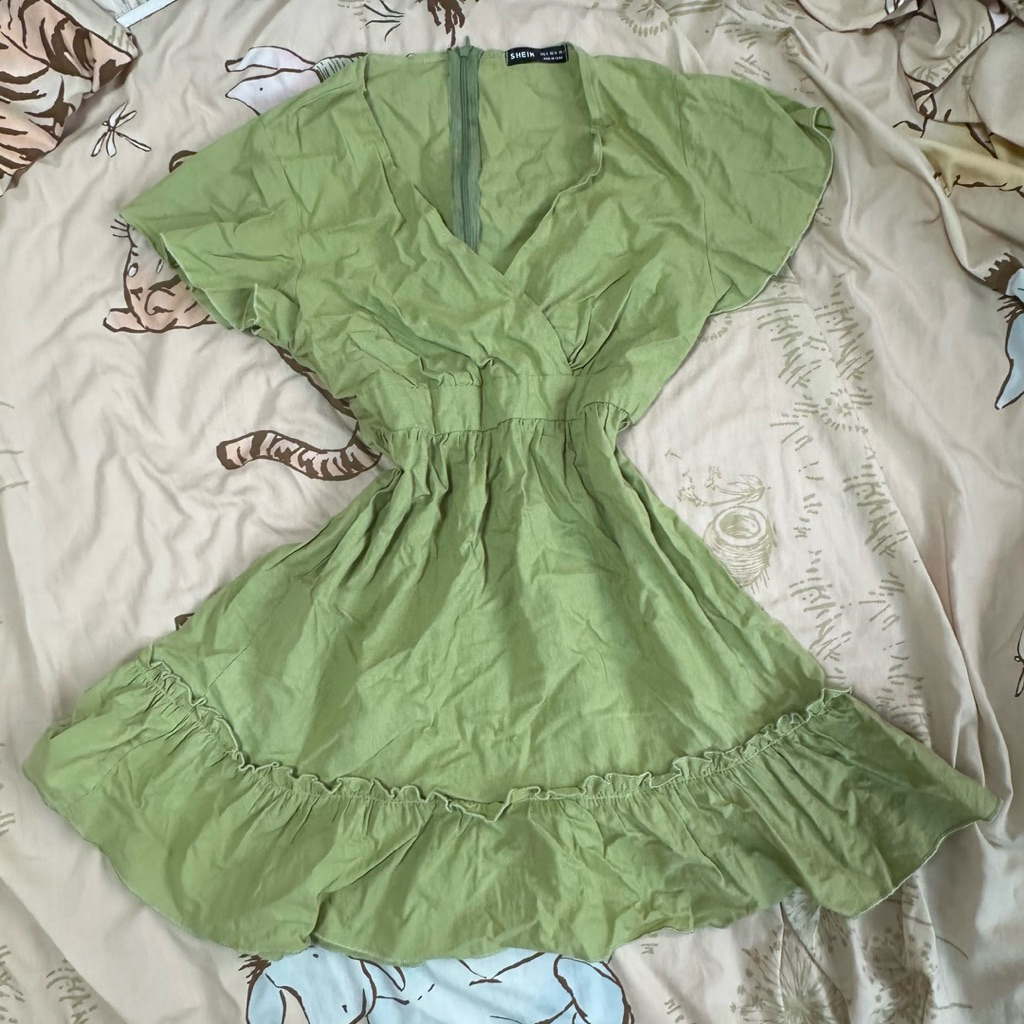 ชุดเดรส ผู้หญิง งานชีอิน Shein กระโปรงสั้น เสื้อผ้า แฟชั่น สายฝอ สายเกาหลี