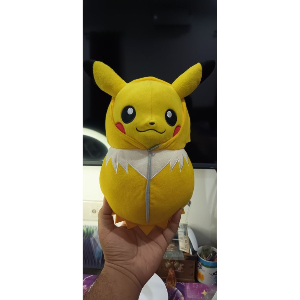 Pikachu ในชุดนอน (Sleeping Bag) ลาย Jolteon (ธันเดอร์) Pikachu Nebukuro Collection (Pikachu Sleeping