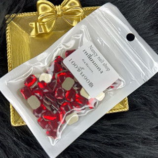 เพชรเหลี่ยม มีหลายสี ถุง100ชิ้น ขนาด6X8mm.