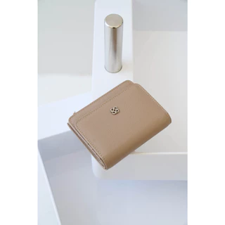 PEROTA “Fluffy Wallet” มาพร้อมกล่อง