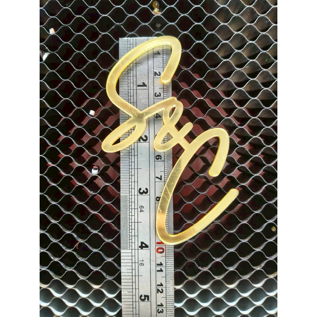 ป้ายปักหน้าเค้ก ป้ายอะคริลิค (งานสั่งทำ) ราคาตามแบบ ทักแชทก่อนกดสั่ง