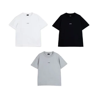 URTHE - เสื้อยืด คอกลม รุ่น SLIM FIT MINI LOGO TEE