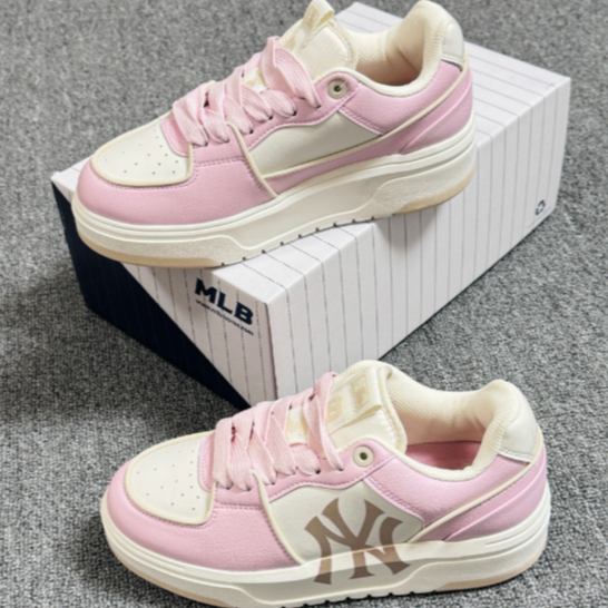 MLB Chunky Liner Low Top Board Shoes Pink