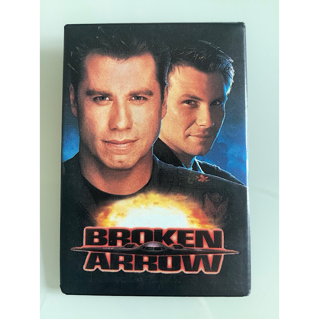 NO.0178  เข็มกลัด BROKEN ARROW มือสอง ขนาด ยาว 8 เซนติเมตร กว้าง 5.5 เซนติเมตร