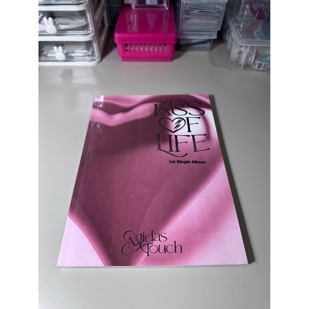 [พร้อมส่ง] อัลบั้มเปล่า Kiss of life - Midas touch ได้ของตามภาพ(อ่านรายละเอียดของเพิ่มเติมได้ค่ะ)