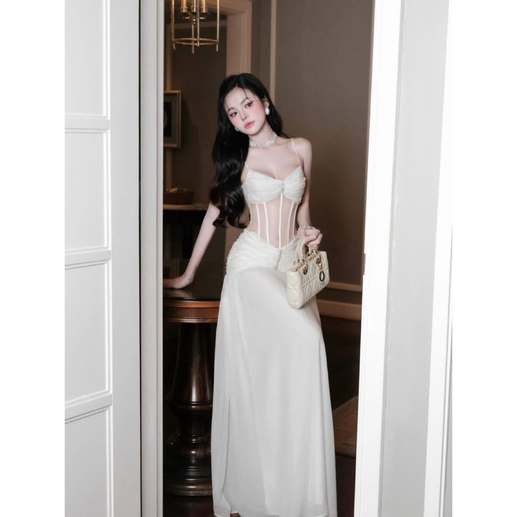 Veda dress จากแบรนด์ CHOUCHOU พร้อมส่งจากไทย