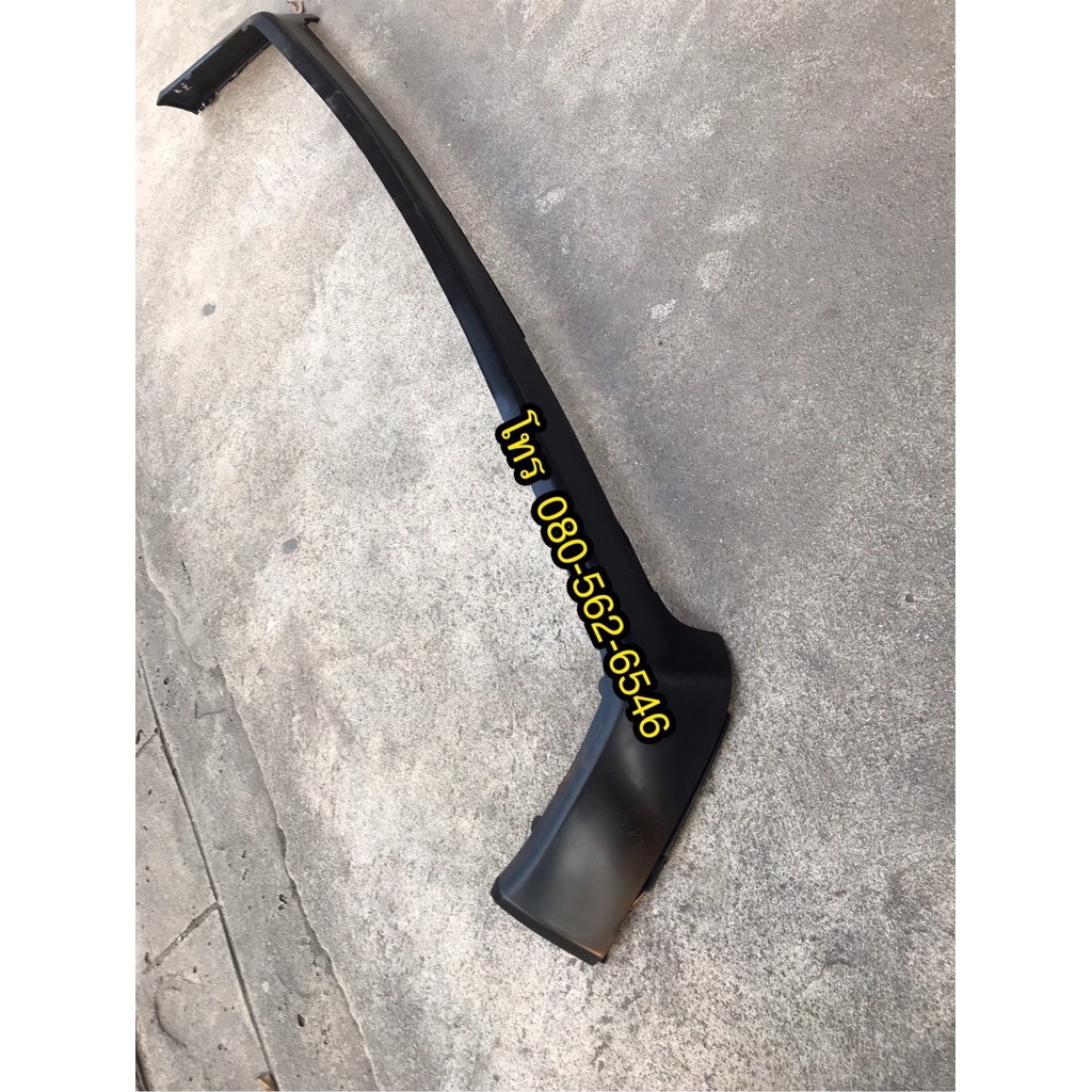 ของใหม่!!  ชายล่างกันชนหน้า benz w210 คิ้วกันชนล่าง E230