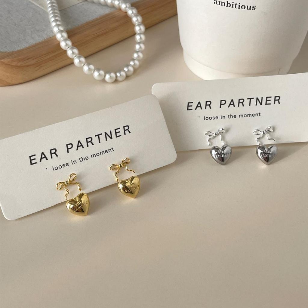 Suwann.na [ราคาต่อคู่] ต่างหู ต่างหูเงินแท้ โบว์หัวใจห้อย เงิน, ทอง