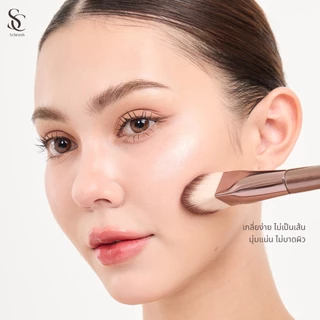 Scbrush Triangular Foundation Brush | แปรงเกลี่ยรองพื้นทรงสามเหลี่ยม รหัส 153