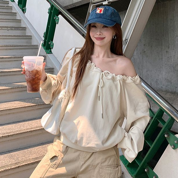 เสื้อสเวตเตอร์หลวมไหล่ผูกเชือกของผู้หญิงฤดูใบไม้ร่วงใหม่สไตล์เกาหลีเสื้อสวมหัวแขนยาว