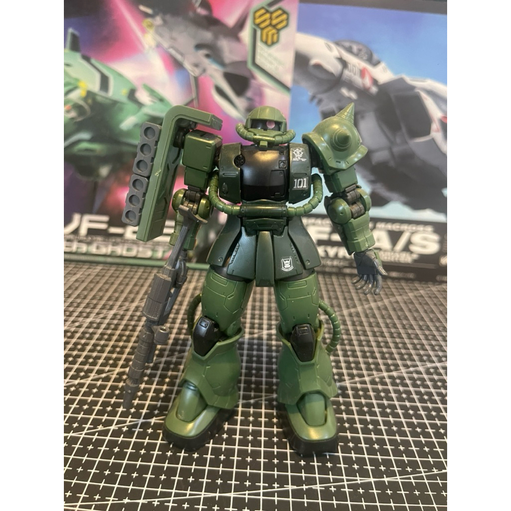 HG 1/144 MS-06C-6/R6 ZAKU II BANDAI กันดั้มกันพลามือสอง ประกอบแล้ว
