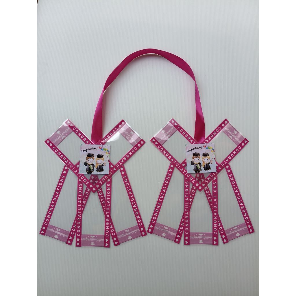 พวงมาลัยธนบัตร มาลัยใส่ธนบัตร บัณฑิตน้อย พวงมาลัยเงิน พวงมาลัยแบงค์  แบบ10ซอง (2ชาย หางปลา) พวงมาลัยนักร้อง พวงมาลัยลิเก