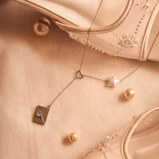 earika.earrings - Starry Love Note Necklace สร้อยคอยาวซองจดหมายไข่มุก วัสดุสแตนเลส stainless steel เหมาะสำหรับคนแพ้ง่าย