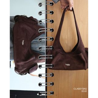 กระเป๋าสะพายข้างผู้หญิง Vida รุ่น Classy Bag ขนาดกระทัดรัด