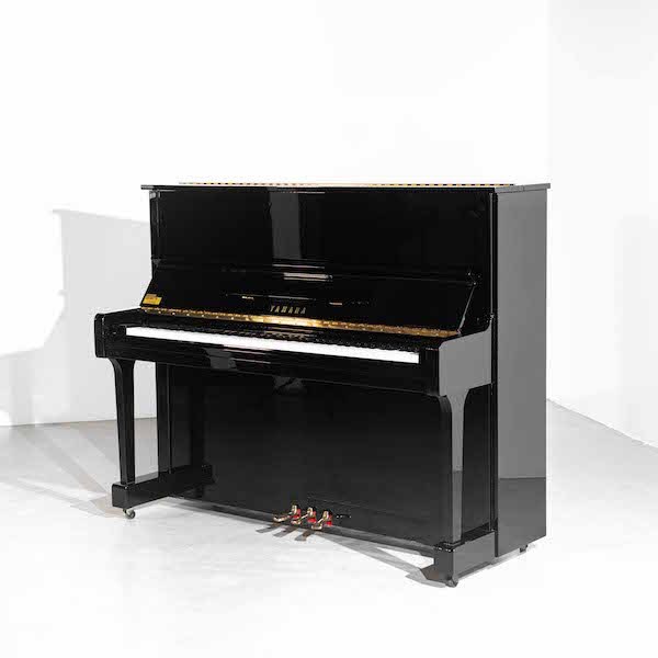 (Used) YAMAHA U3E Upright Piano เปียโนมือสองยามาฮ่าสภาพดี