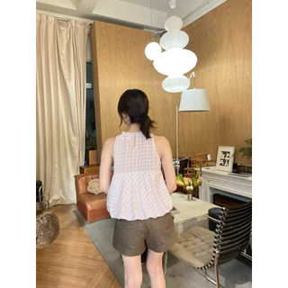JANIE TOP - เสื้อแขนกุดลายสก็อต ปลายเสื้อบอลลูน (nita.bkk)