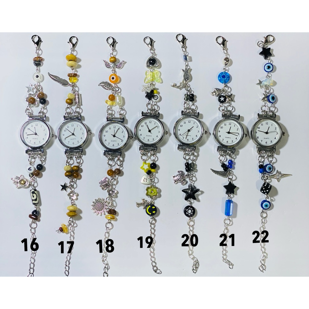 ❤️พร้อมส่ง ❤️นาฬิกาลูกปัดแฮนด์เมด ดีไซน์ไม่ซ้ำ! ใส่เองก็น่ารัก เป็นของขวัญก็อบอุ่น 💝 งานหมดไวมาก (มีของแถมให้)