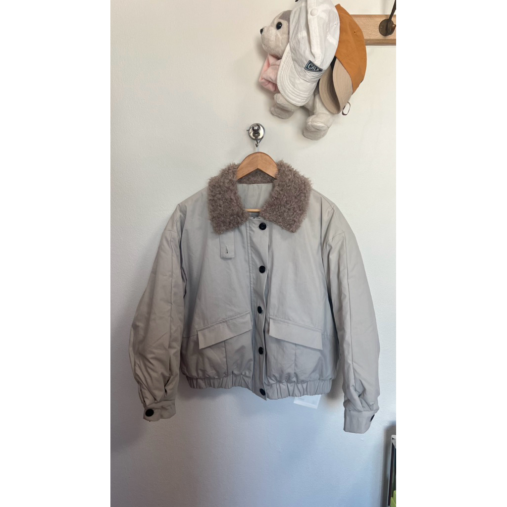 New ร้าน Inbyin เสื้อกันหนาว สีเทาอ่อน