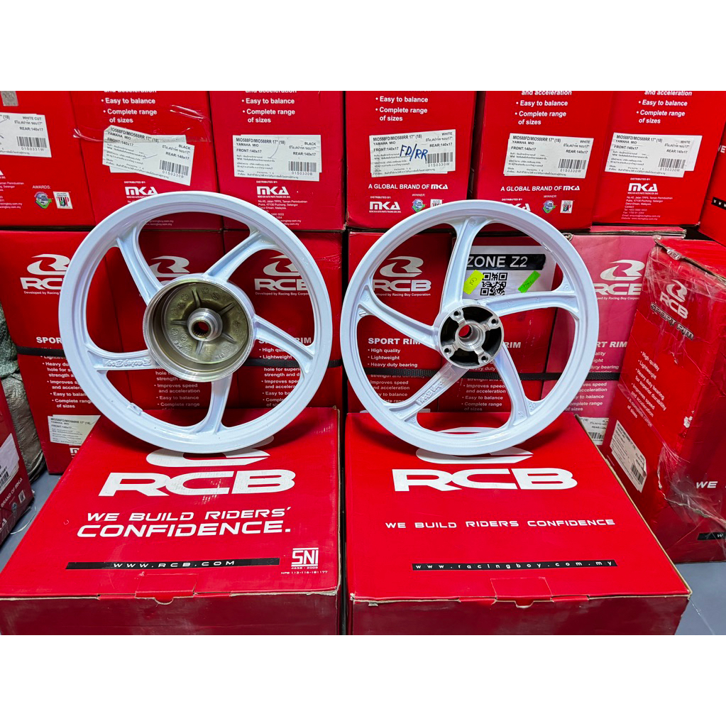 ขายล้อแม็กRCB มีตำหนิMIO125 ดีส4รู ขอบ14