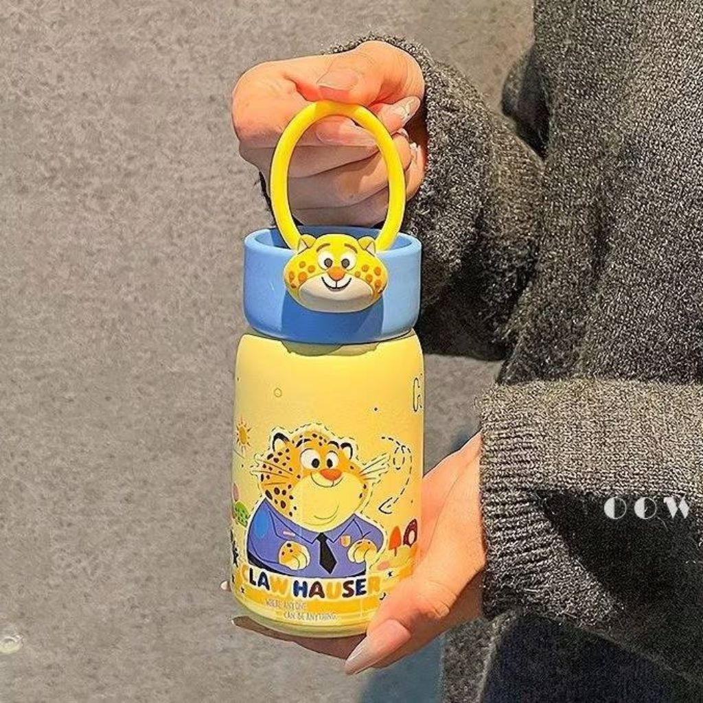 กระบอกน้ำเก็บอุณหภูมิ Zootopia สินค้าลิขสิทธิ์แท้💯💯💯 แบบฝาเกลียว ยกดื่ม  สแตนเลส 316 มี 3 ลาย ราคาใบละ 379 บาท - รูปที่ 4