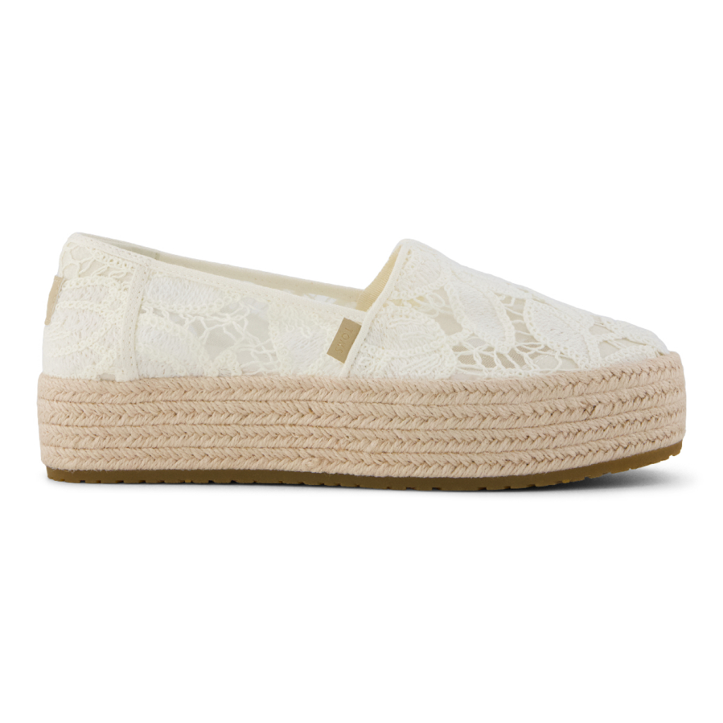 TOMS รองเท้าลำลองผู้หญิง สลิปออน รุ่น Valencia Egret Floral Crochet (CG) รองเท้าลิขสิทธิ์แท้