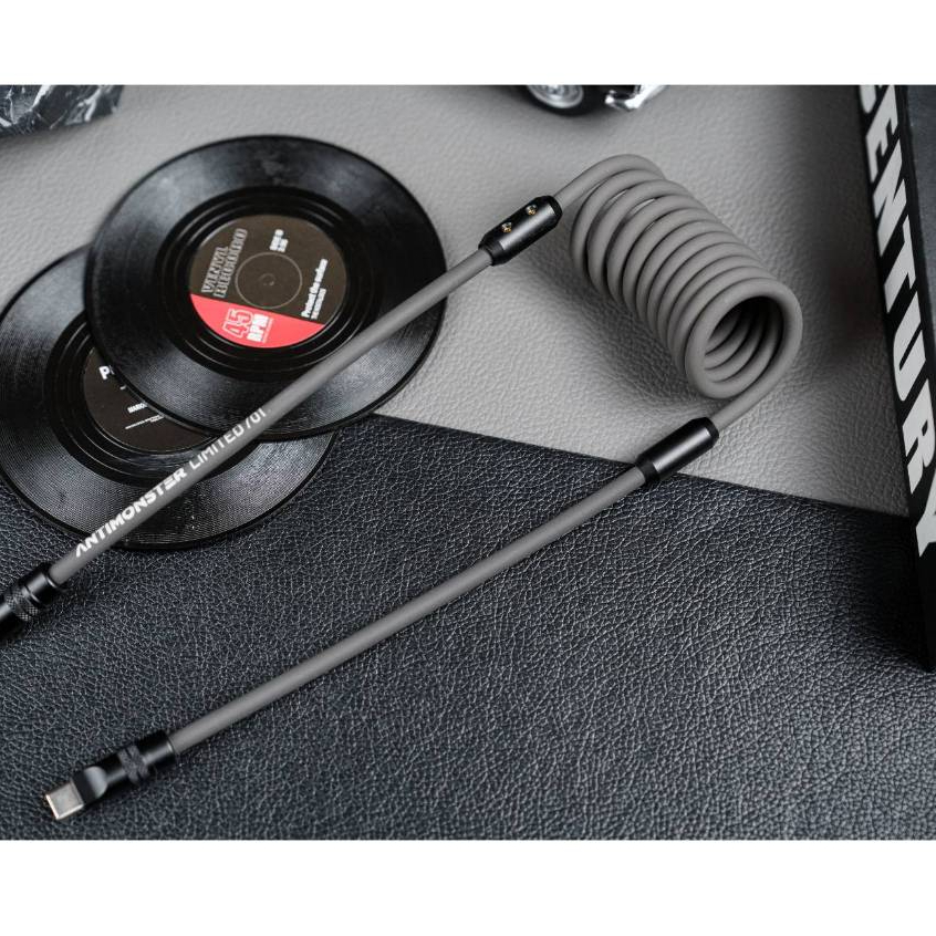 Limited สายชาร์จ LOOP ANTIMONSTER 240W Type C Fast Charging